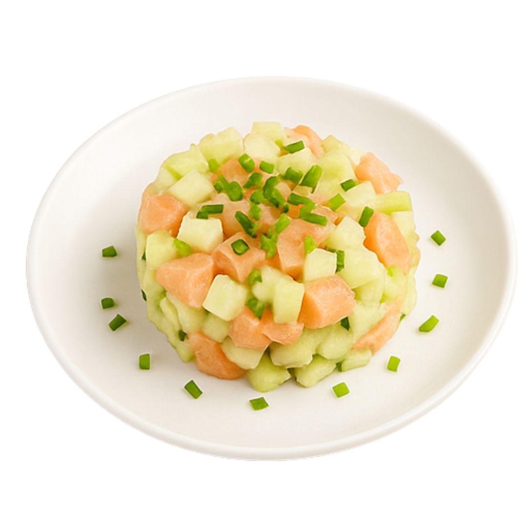 Tatar z łososia i ogórka