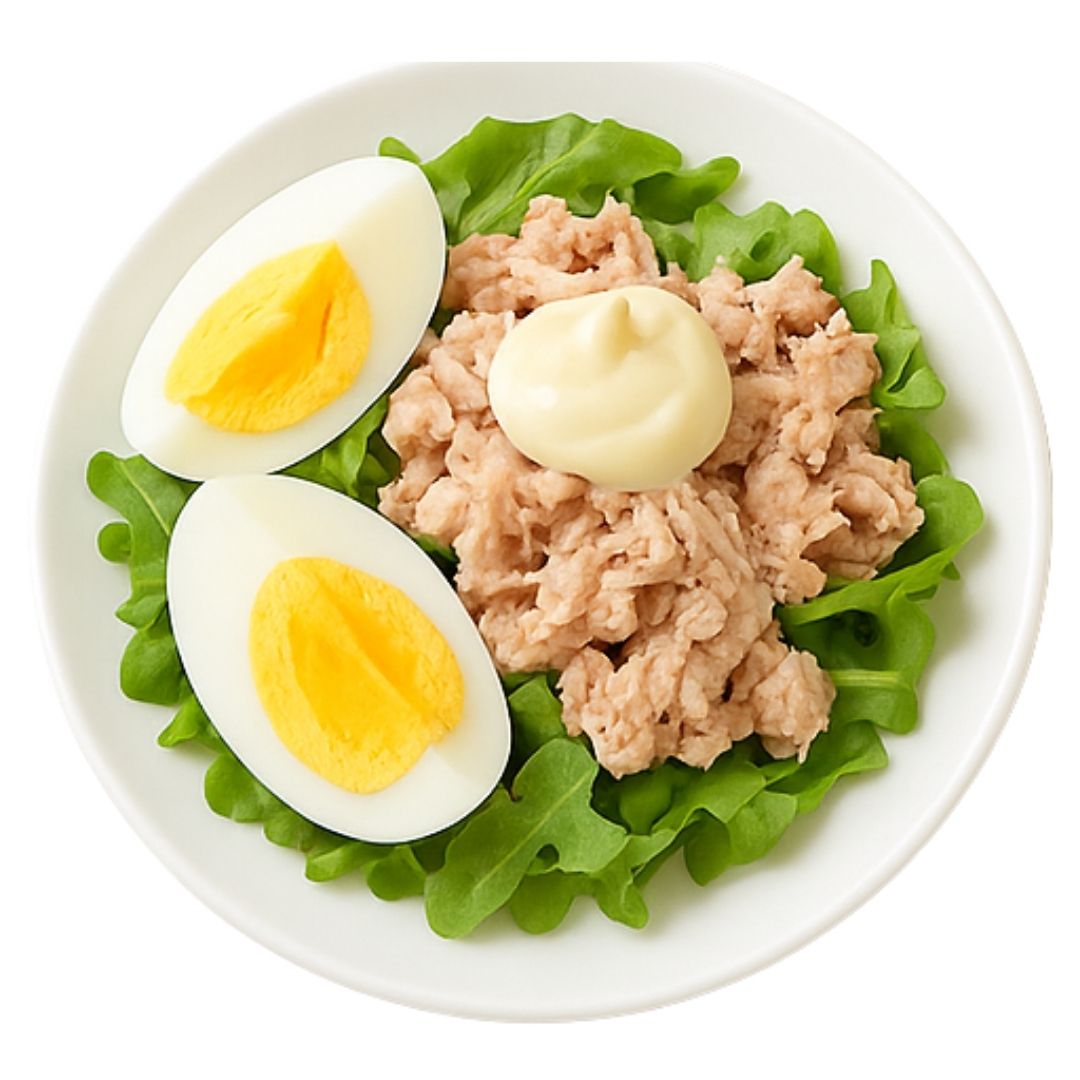 Sałatka z tuńczykiem i jajkiem