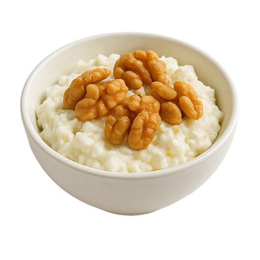 Serek wiejski z orzechami